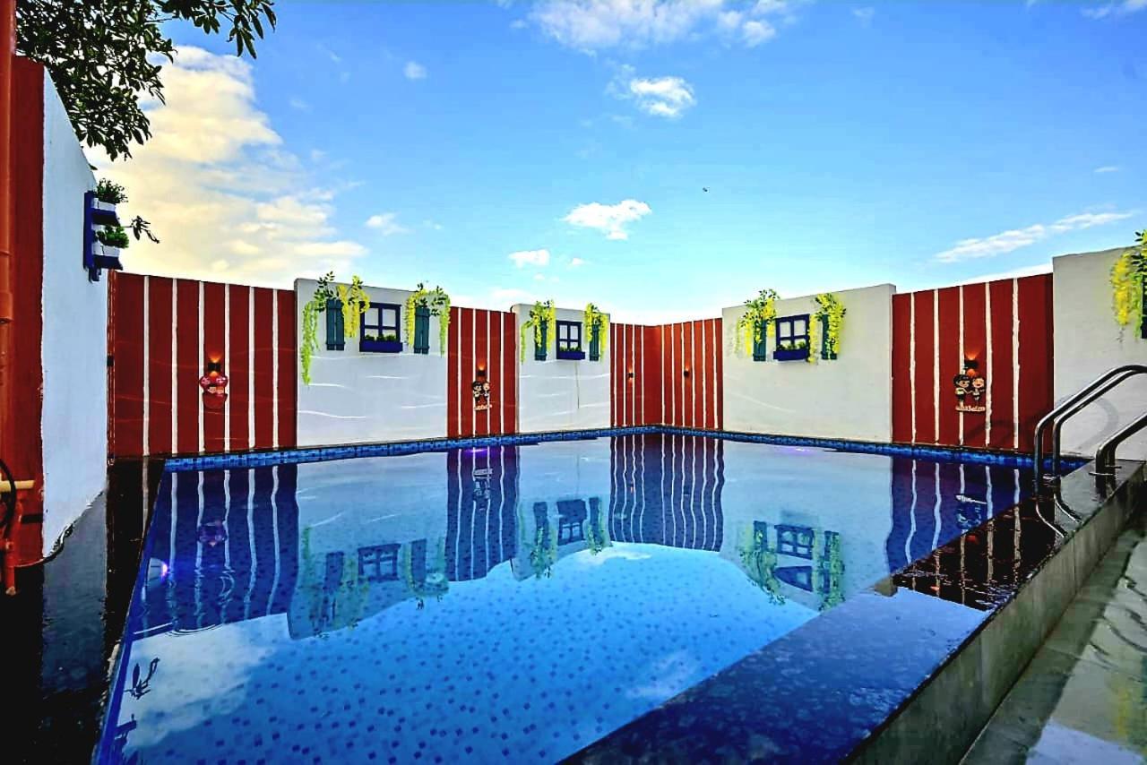 Ll Empyrean Stay Ll Airawat Villa Ll 2Bhk Ll Ac Ll Private Pool Ll Wifi Ll Lonavala Ngoại thất bức ảnh