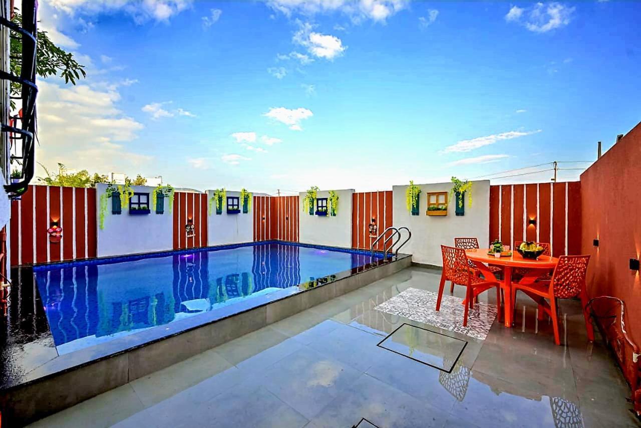 Ll Empyrean Stay Ll Airawat Villa Ll 2Bhk Ll Ac Ll Private Pool Ll Wifi Ll Lonavala Ngoại thất bức ảnh